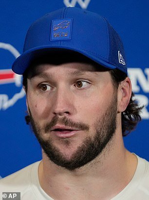 Josh Allen revela cómo se está preparando para la fecha de parto de su esposa Hailee Steinfeld y el mariscal de campo se convertirá en padre primerizo durante la temporada de la NFL.