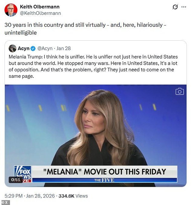 La ex estrella de MSNBC Keith Olbermann abusa de las habilidades del idioma inglés de Melania Trump durante el estreno de su nueva película