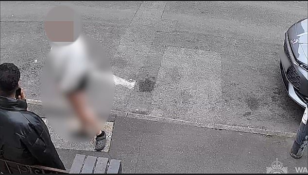 El momento en que un hombre afgano ‘le preguntó a una niña de 12 años cuántos años tenía’ antes de ‘violarlo’ en un ‘ataque dirigido’ con un compañero migrante se ha mostrado ante un tribunal