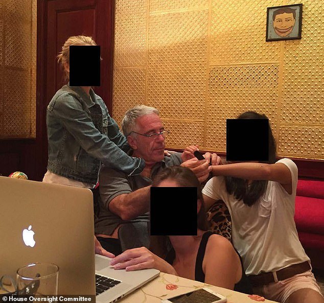 Jeffrey Epstein ‘violó y agredió a niñas varias veces al día’ como parte de una rutina enfermiza, revelan documentos recientemente publicados