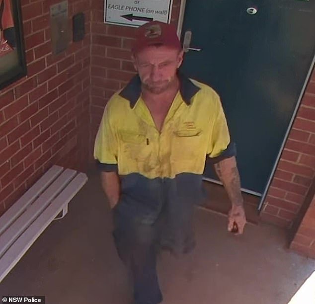 El presunto triple asesino Julian Ingram hace una afirmación inquietante sobre el plan mientras continúa la búsqueda del ‘psicópata narcisista’