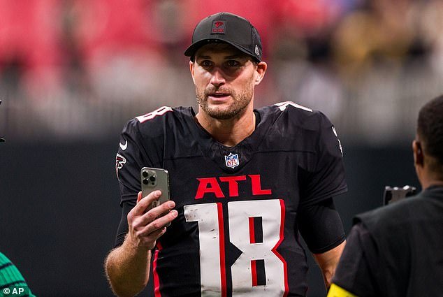 Los Falcons le recortarán a Kirk Cousins $180 millones después de dos temporadas desastrosas… pero podría quedarse en Atlanta