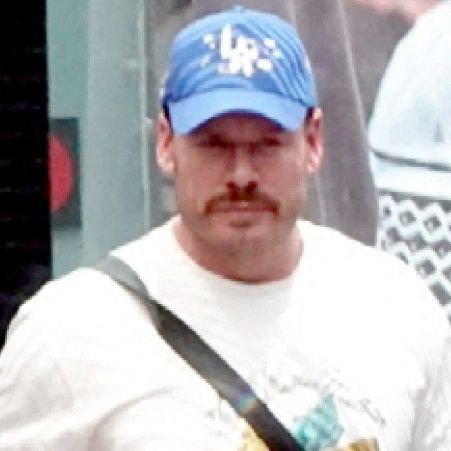 El ex atleta olímpico Ryan Wedding se declaró inocente de dirigir una red de narcotráfico