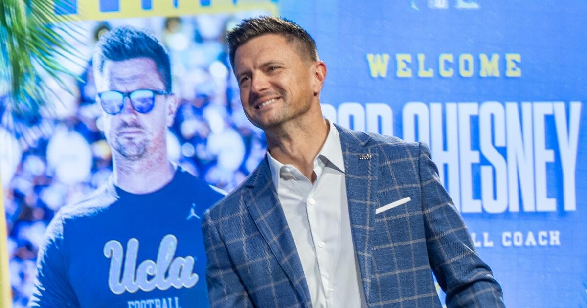 La próxima temporada de fútbol americano, UCLA se enfrentará a Purdue en Michigan State