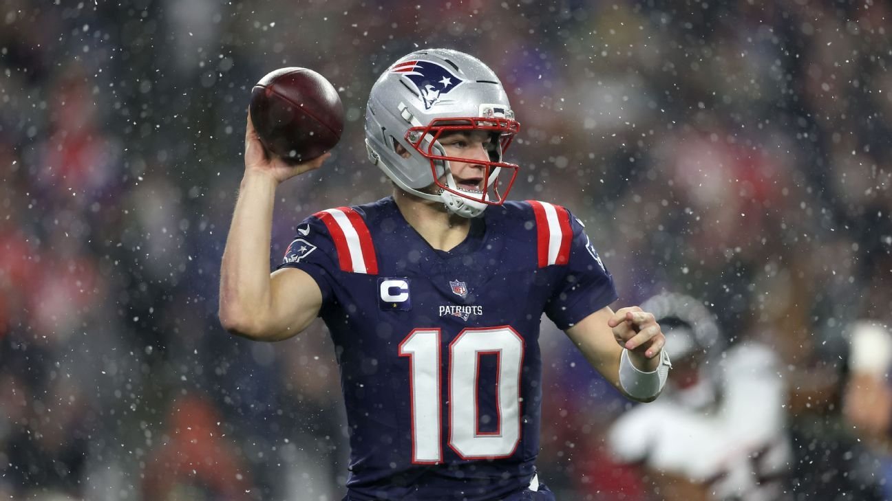 El QB Maye de los Patriots se perderá la práctica por enfermedad, dijo Vrabel