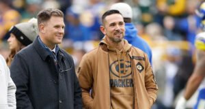 El entrenador en jefe de los Packers Matt LaFleur y el gerente general Brian Gutekunst anuncian oficialmente extensiones de contrato