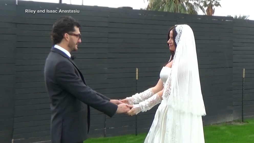 MIRAR: Pareja pierde más de 90 libras juntas antes del día de la boda