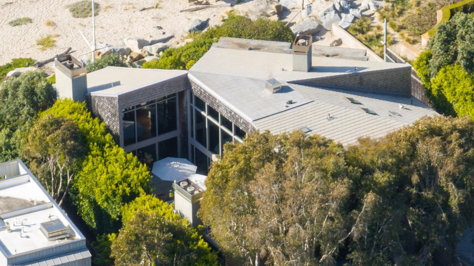 Ellen DeGeneres fue de compras a una mansión a pesar de los llamados a una protesta a nivel nacional