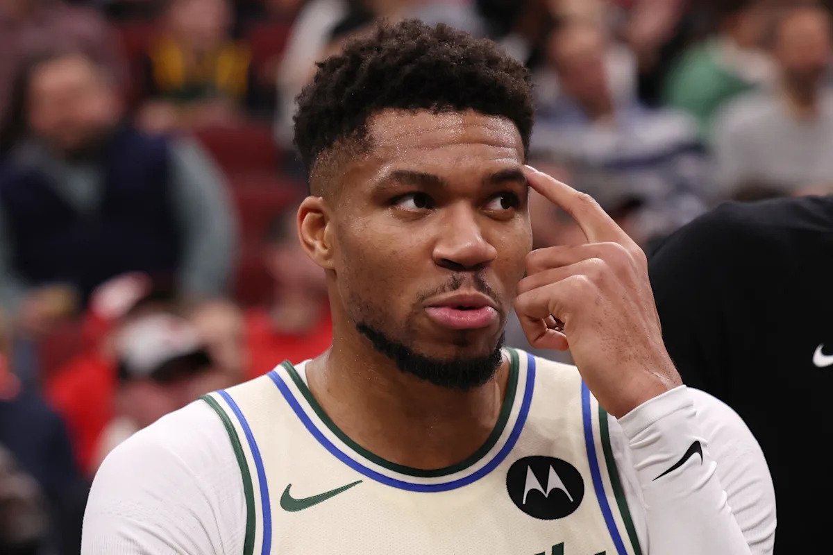 Por qué los Bulls deberían ser audaces y participar en el sorteo de Giannis Antetokounmpo (y Austin Reeves)