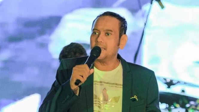 Muere el vocalista de Element Lucky Widja