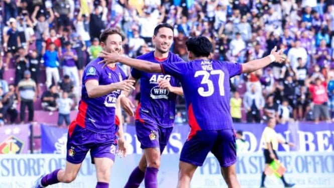 ¡Persic kediri crece en casa! Un trío español marcó la diferencia al vencer 3-2 al Bali United