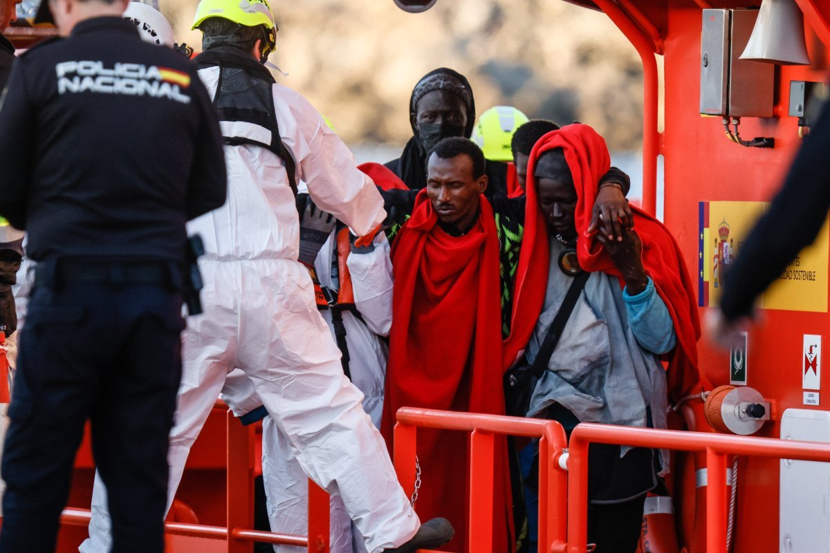 500.000 inmigrantes indocumentados podrán legalizarse en España