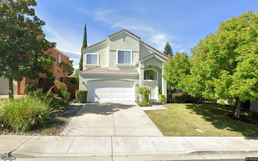 Una casa de cuatro dormitorios en Danville se vendió por 1,6 millones de dólares