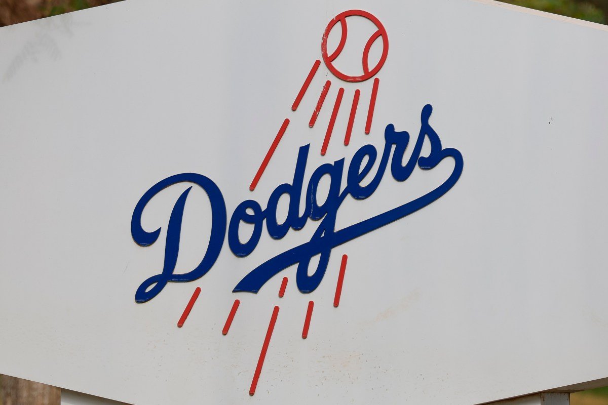 Los Dodgers firman al lanzador con un posible contrato de $800 mil: informe