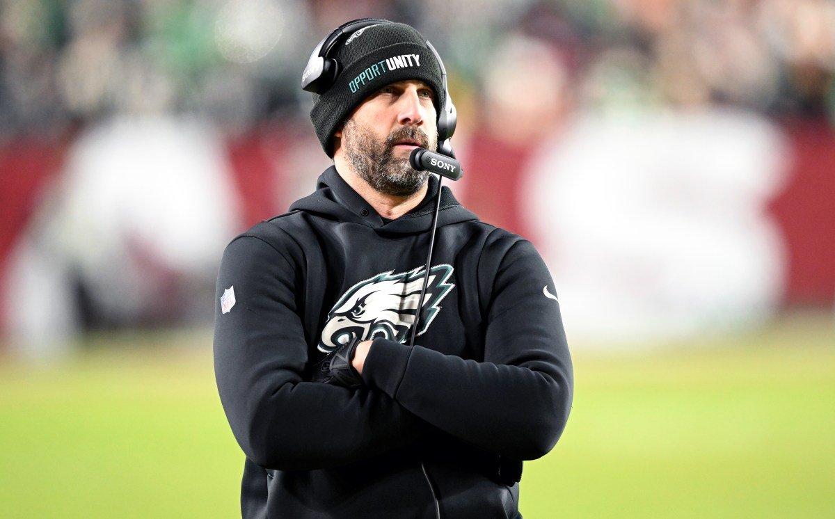 Adam Schefter deja caer pistas crípticas sobre un posible gran movimiento de los Eagles