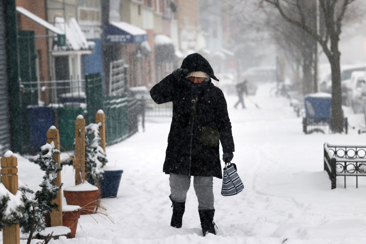 Actualización de Storm Fern: Lista de escuelas cerradas el lunes