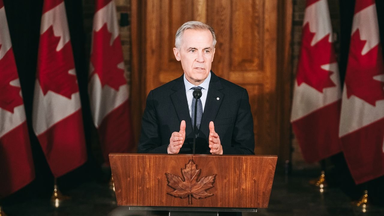 Quizás Estados Unidos sea una de las «potencias medias» de Mark Carney.