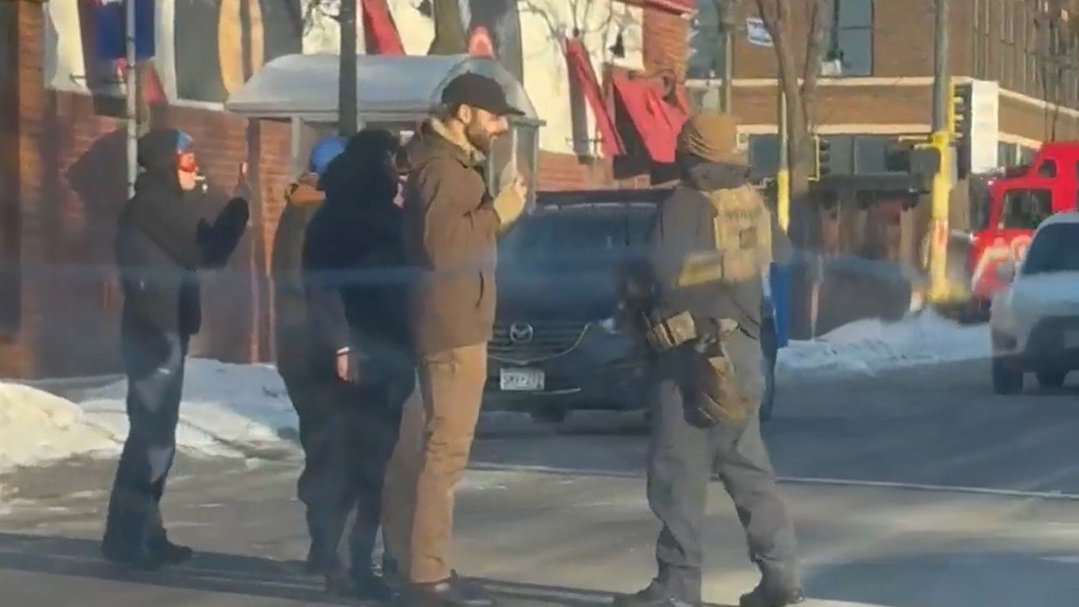 Trump critica a Pretty por portar armas en protesta: «No juega bien»