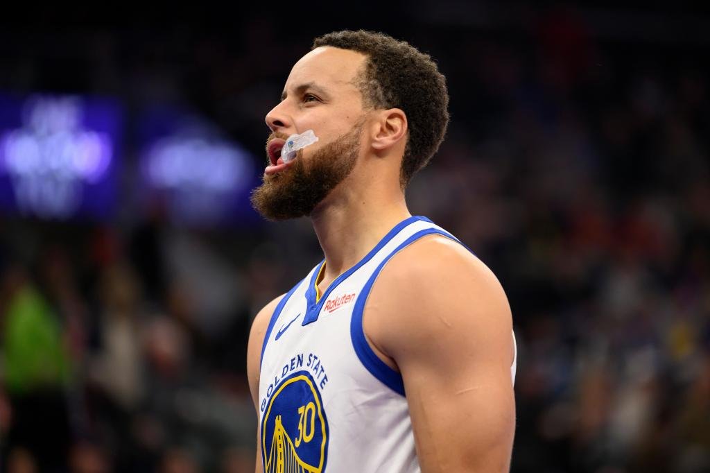 Curry ayuda a Golden State a enterrar a Utah 140-124 tras una ráfaga de triples – The Mercury News