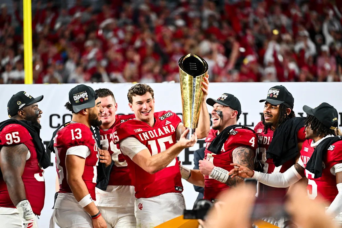 Fuentes: El Playoff de fútbol universitario continuará en 12 equipos para la temporada 2026