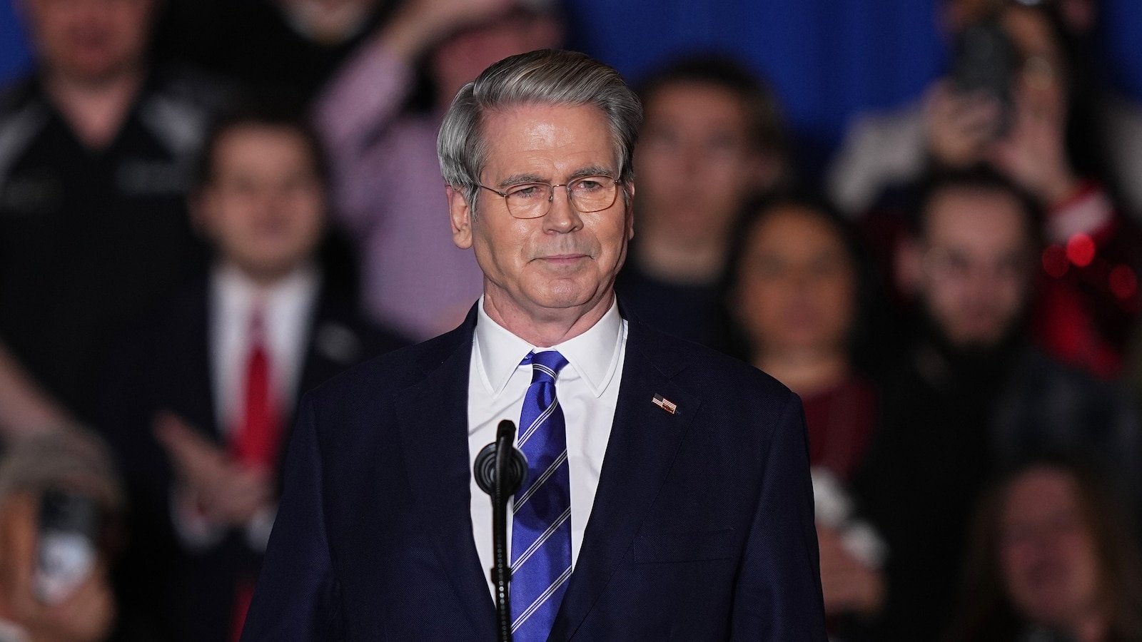 El secretario del Tesoro, Bessant, descontento con la investigación de Powell, transmite sus preocupaciones a Trump: fuentes