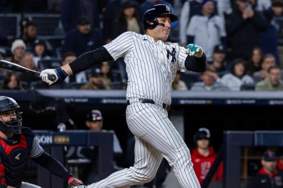 Anthony Rizzo se unirá a la cobertura de la MLB de NBC como analista