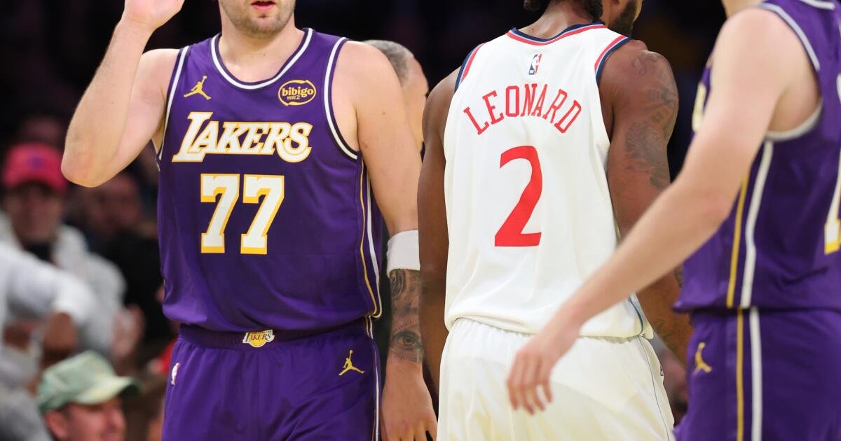 Lakers Luka Doncic y Austin Reaves son cuestionables para el partido del viernes