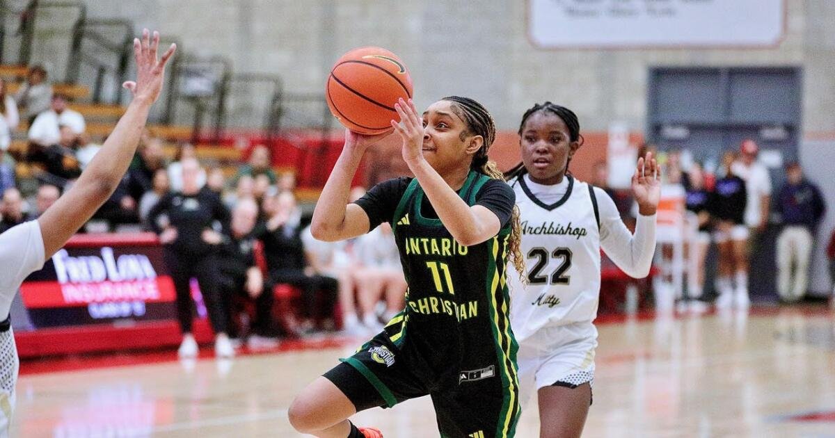 Kalina Smith de Ontario Christian es la número 2 en el estado con un promedio de 32,8 puntos.
