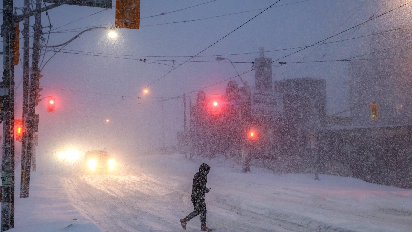 El noreste recibirá la intensidad final de una tormenta invernal que trajo nieve, hielo y frío a gran parte de EE.UU.