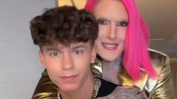 La colaboración de Drake Vaughn y Jeffree Starr ha recibido una gran reacción