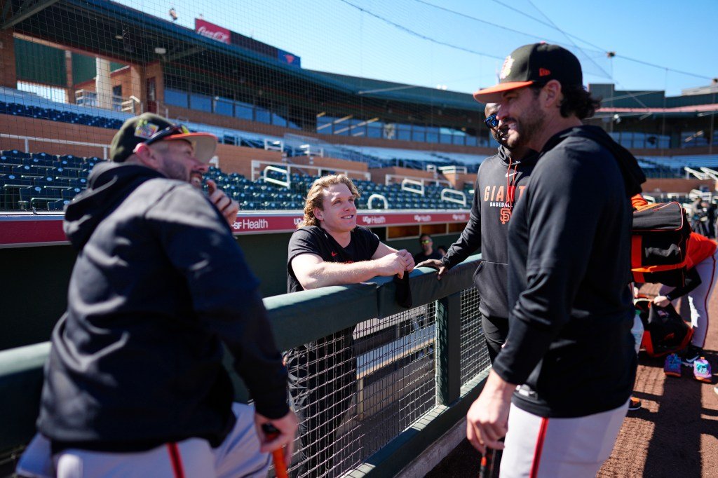 Tony Vitello de los SF Giants y Jace Tingler se reunieron después de dos décadas en la universidad