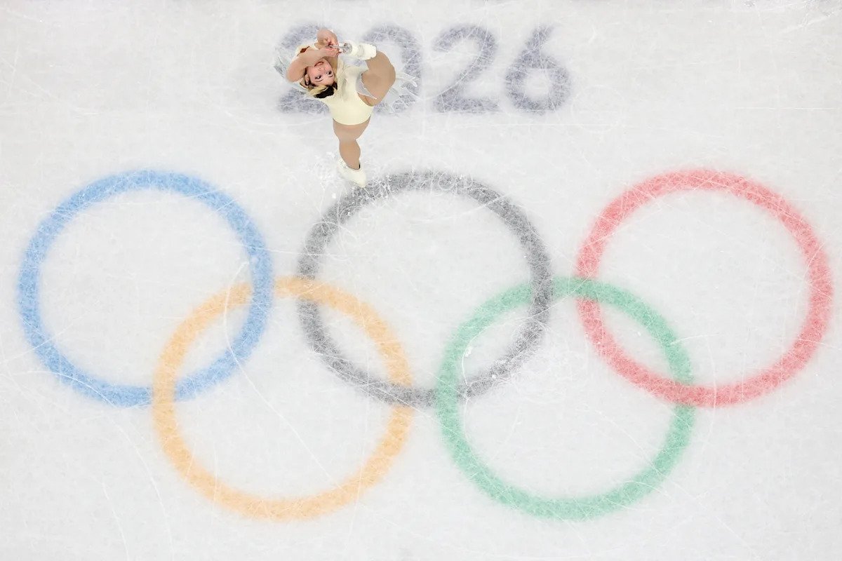 Juegos Olímpicos de Invierno 2026: ‘Blade Angels’ Alisa Liu, Isabeu Levito y Amber Glenn comienzan su búsqueda del oro