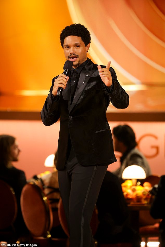 Trevor Noah hace crueles premios Grammy sobre Trump y Clinton en la ‘Isla Epstein’