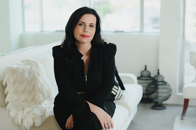 Por qué ‘dividirlo todo’ está arruinando silenciosamente su futuro financiero y cómo hacerlo crecer con su pareja: VANESSA STOYKOV