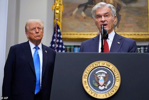 El Dr. Oz Epstein da la bienvenida a la fiesta de San Valentín después de ser un delincuente sexual