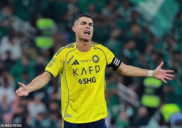 Finaliza la huelga de Cristiano Ronaldo en Al Nasr: la superestrella ha sido incluida en el equipo para el partido de este fin de semana después de un enfrentamiento con los jefes del fútbol saudita