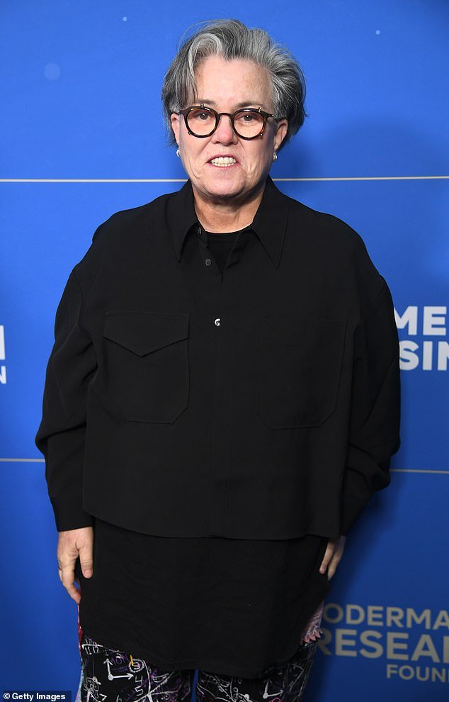 Rosie O’Donnell admite haber regresado en secreto a Estados Unidos «para ver si es seguro» después de la amenaza de ciudadanía de Trump