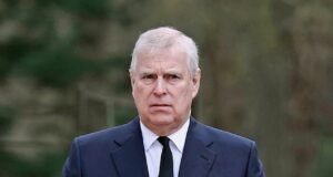 Andrew ‘filtró un memorando secreto del Tesoro a su amigo banquero sobre los depósitos británicos perdidos en la crisis de 2008’