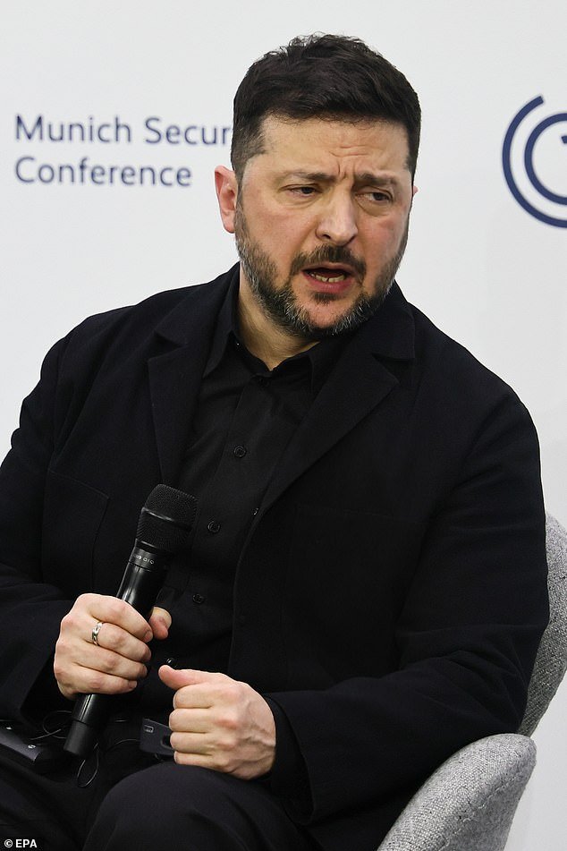 Zelensky dice que Vladimir Putin «no tiene mucho tiempo» mientras el líder ruso de 73 años desaparece misteriosamente durante una semana