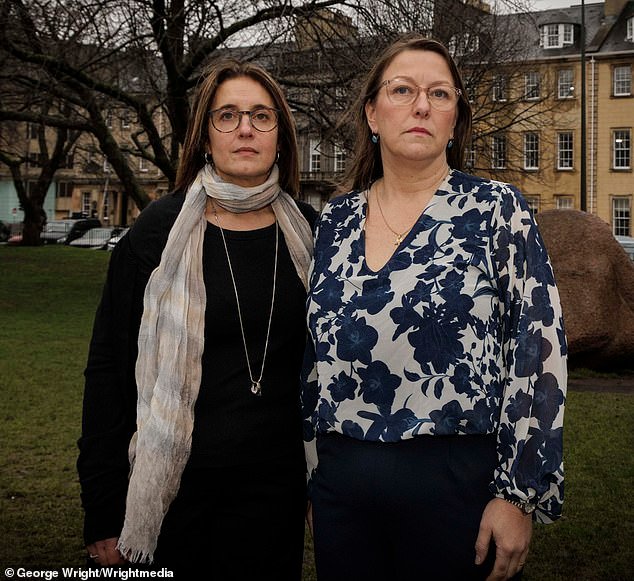 El hospital de los insectos de la muerte todavía no es seguro, le dijeron a Swinney familias desconsoladas en una carta mordaz