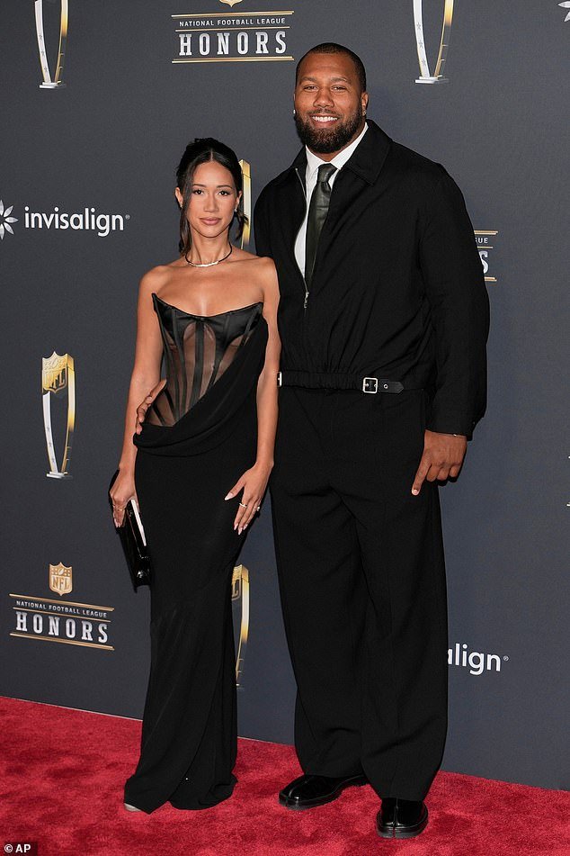 Los Miami Dolphins se ven obligados a liberar a la estrella Bradley Chubb mientras el nuevo entrenador en jefe comienza una reconstrucción dramática