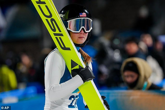 Brutal razón por la que la estrella del equipo de EE. UU., Annika Belsch, fue descalificada de los Juegos Olímpicos de Invierno después de sufrir un desamor en el salto de esquí