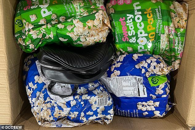 Un descubrimiento impactante en bolsas de palomitas de maíz enviadas por correo desde Australia ha provocado una sentencia de prisión récord
