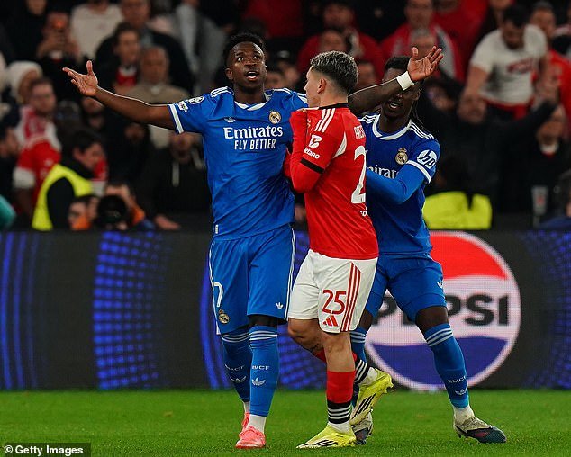 Vinicius Jr rompe el silencio después de que el futbolista «racista» del Benfica Gianluca Prestiani afirmara que «su abuso fue homofóbico, no racial»