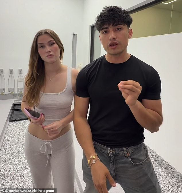 Influencer millonario roba un Ferrari de 500.000 dólares después de que dos intrusos irrumpieran en su casa de Miami en mitad de la noche