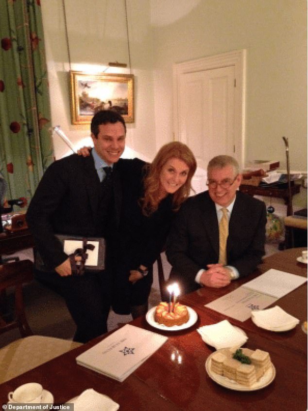 Andrew ‘nació’ el nombramiento de reparador de Jeffrey Epstein para la junta directiva del Windsor Castle Trust a pesar de la oposición