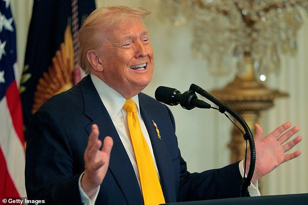 Trump, furioso por el bloqueo del Reino Unido contra Irán: el presidente ‘podría hundir el acuerdo de Chagos’ después de que el primer ministro se niegue a utilizar nuestras bases aéreas