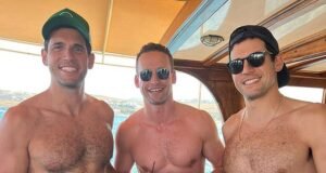 Vi a los hermanos Alexander desde 15 pies de distancia en la cancha. La evidencia me horrorizó, su familia parecía conmovida… pero lejos de su destino.