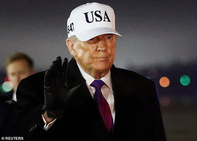 El aeropuerto de Florida pasará a llamarse Donald Trump y costará a los contribuyentes 5,5 millones de dólares