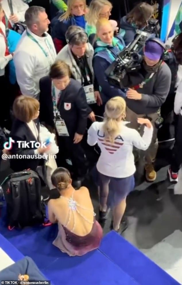 La sorprendente amabilidad de la estrella del patinaje artístico del equipo de EE. UU. Amber Glenn hacia el devastado rival japonés se vuelve viral